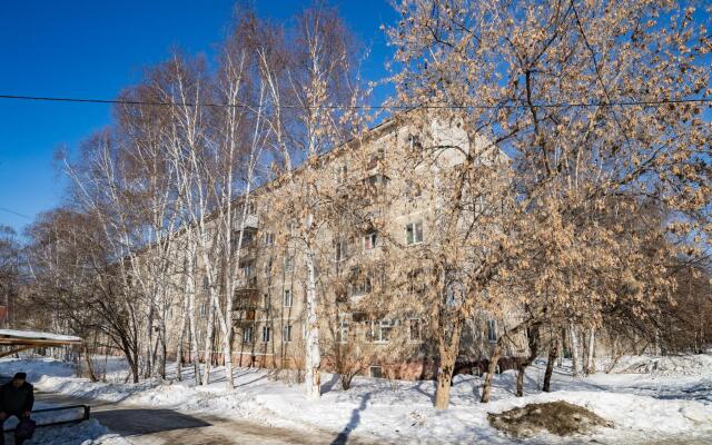 Апартаменты Абриго на улице Академика Бардина 7/3