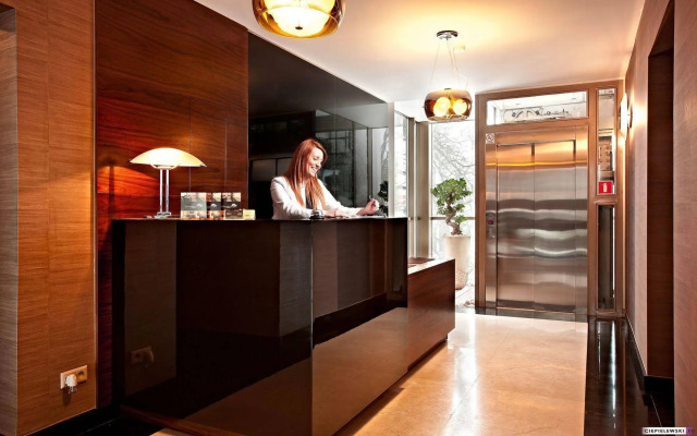 Art Residence Apartments