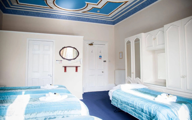 Alba Hills Guest House