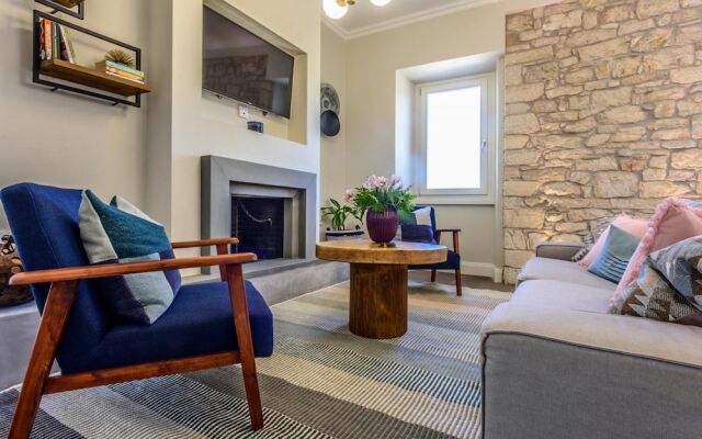 Serenity - Beautiful Newly Renovated Villa Close to Lakka