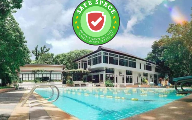 RedDoorz Premium @ Ouan's the Farm Resort