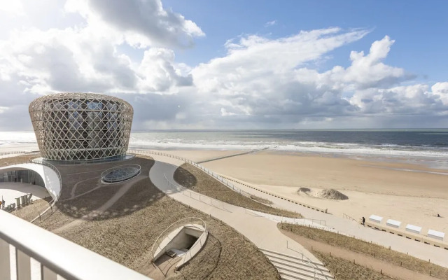 Amazing Apartment With Sea-views