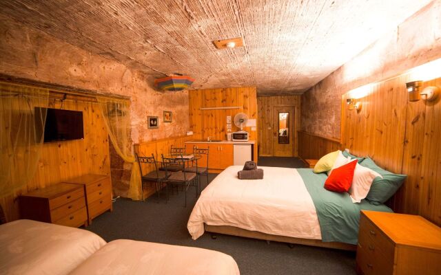 Coober Pedy Experience Motel