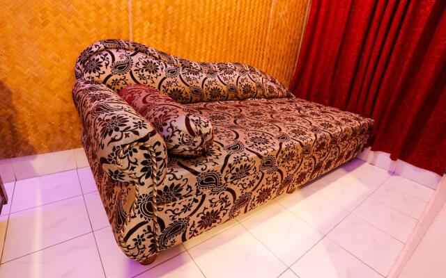 Hotel Santiniketan