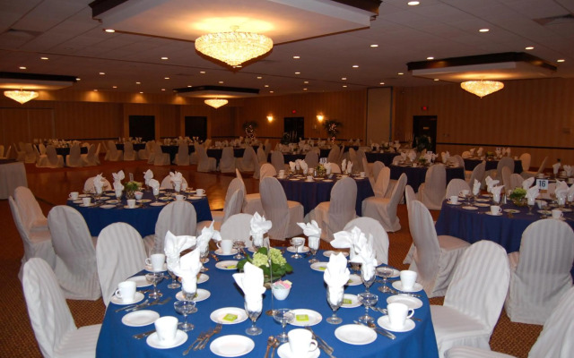 Rodeway Inn & Suites