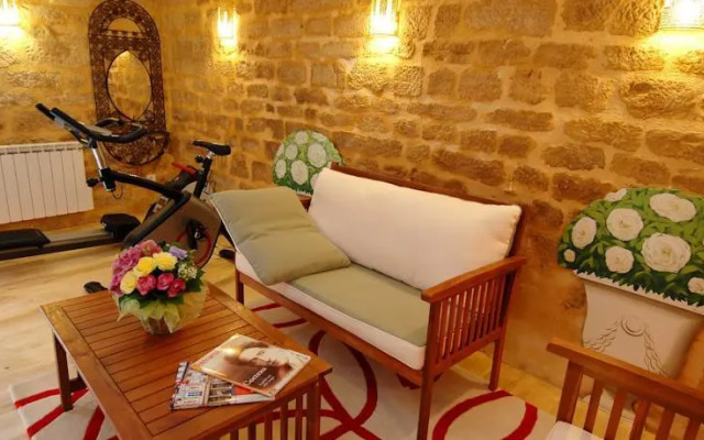 La Maison des Poètes & Spa