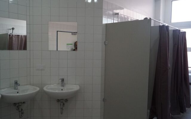 Low Budget Hostel