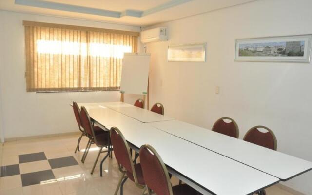 Maestro Express Hotel