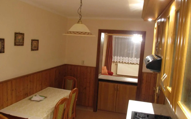Apartment Bajt