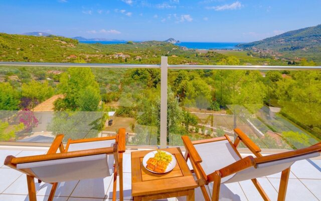 Beautiful Luxury Villa, Private Pool, Panoramic View on Ionian Sea, Zakynthos