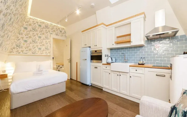 London Bridge Boutique Apartments by Viridian Apartments