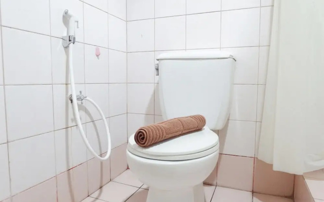 Spacious 2br Slipi Apartment Near Senayan