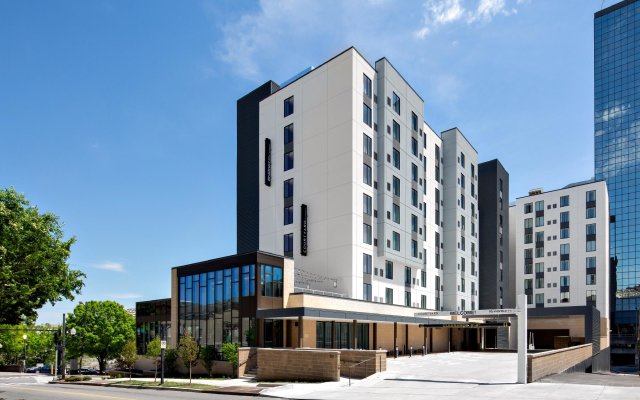 Courtyard by Marriott Knoxville Downtown