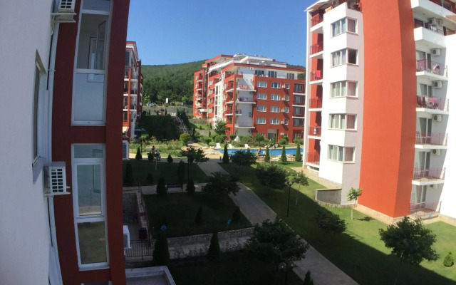 Panorama And Marina Freya