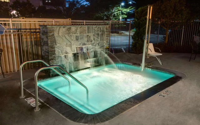 Hilton Garden Inn San Francisco/Oakland Bay Bridge