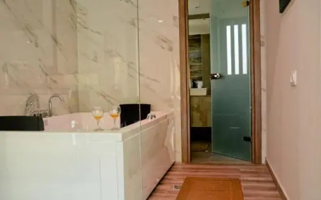 Dafni Luxury Suites