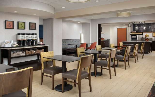 Hampton Inn Lenoir City