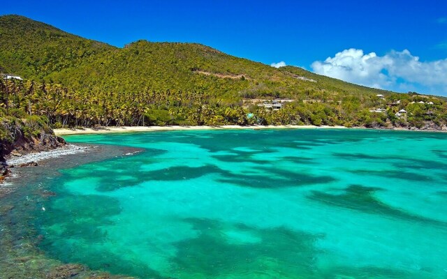 Firefly Estate Bequia