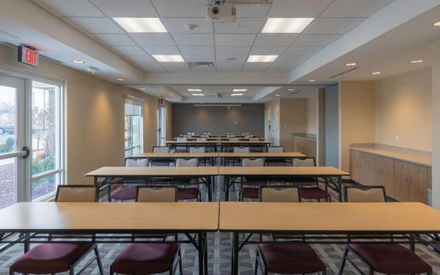 TownePlace Suites Syracuse Liverpool