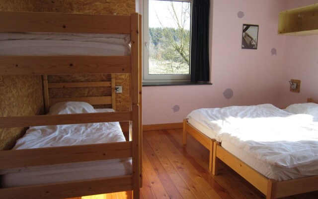 Pleasant Holiday Home in Lazise With Swimming Pool