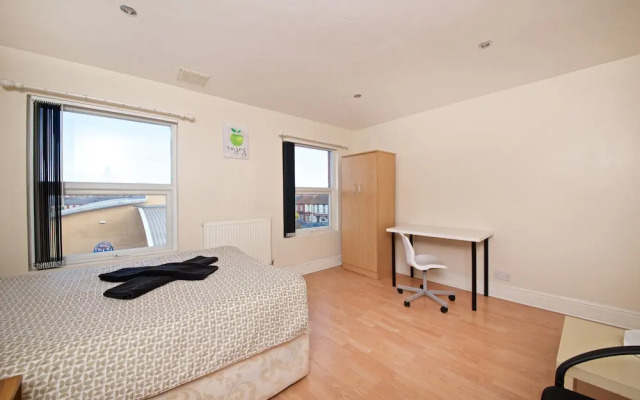 Liverpool City Stays - Lawrence Road BB1