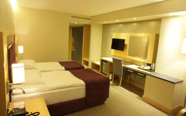 Sirin Park Hotel