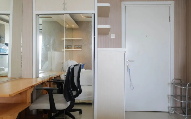 Nice And Fancy Studio At Green Pramuka City Apartment