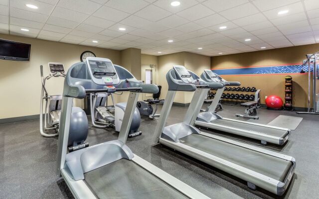 Hampton Inn & Suites Chicago-Libertyville