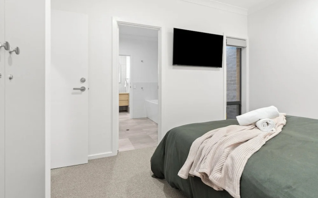 Renmark River Villas and Boats & Bedzzz
