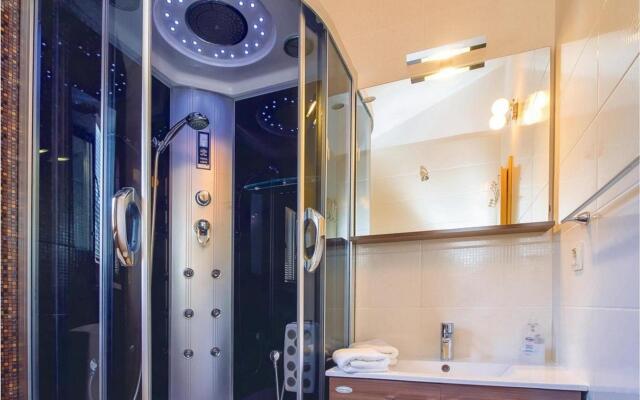 Holiday house Anabella - open swimming pool: Supetar, Island Brac