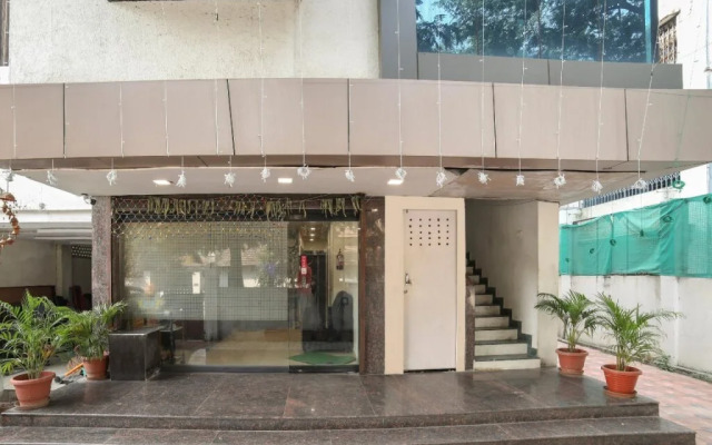 S Cube Service Apartments By OYO Rooms