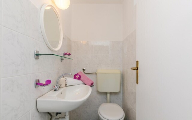 Amazing Home in Slano With Wifi and 4 Bedrooms