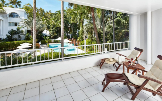 Alamanda Palm Cove by Lancemore