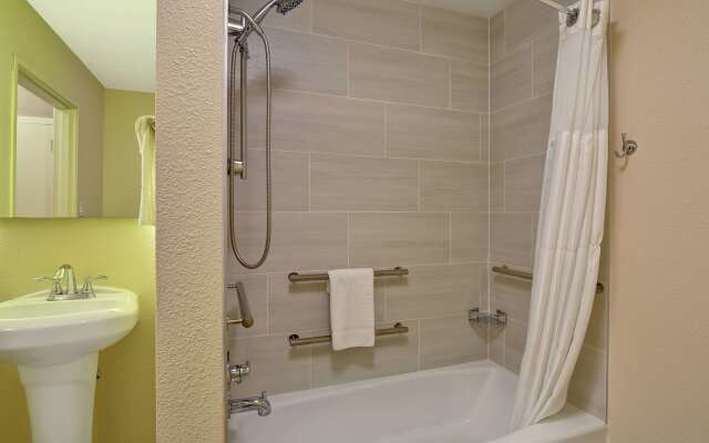 Doubletree by Hilton Hattiesburg, MS