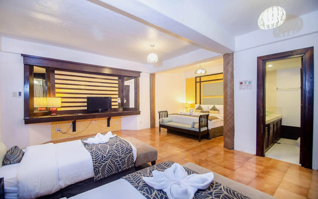 White House Beach Resort