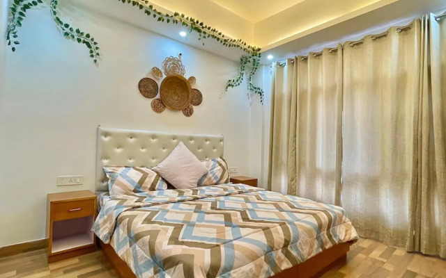 Siesta Homestay 1BR - balcony in shimla