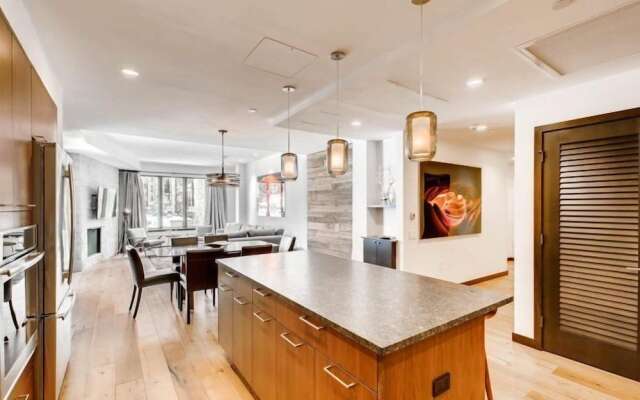 Vail Lion 2 Bedroom Mountain Vacation Rental Just Steps From the Eagle Bahn Gondola