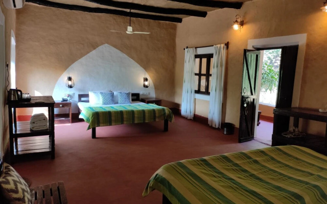 Saccharum Safari Lodge