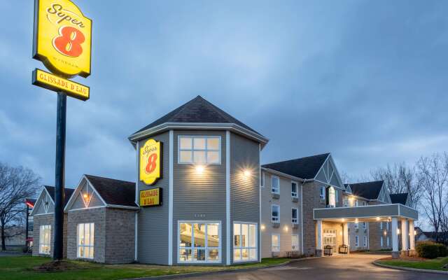 Super 8 by Wyndham Trois-Rivieres