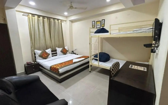 OYO Flagship 121 Hotel Sahu