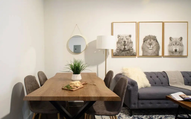 39-1 Renovated 3BR Prime Hudson Yardsarea
