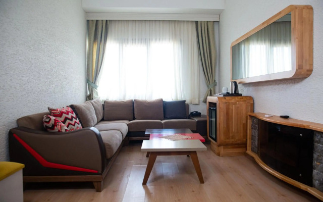 Emirtimes Hotel Kadikoy