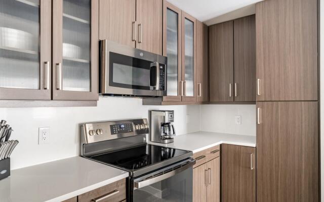 Austin Boutique 1BD 1BA Downtown Apartment