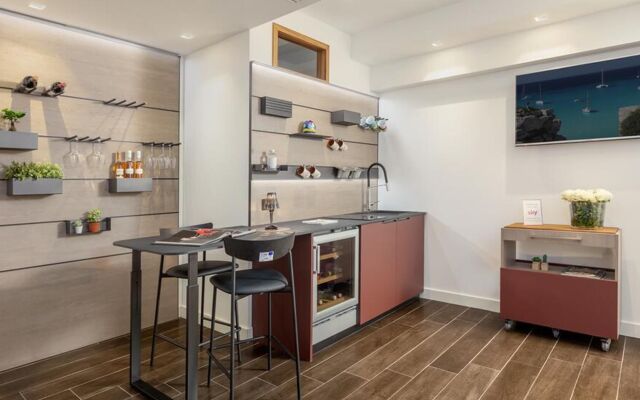 Qui Vicino boutique rooms and suites