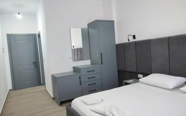 Petros rooms