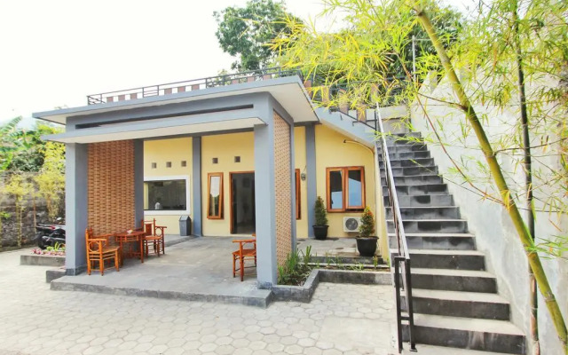 Centra Inn
