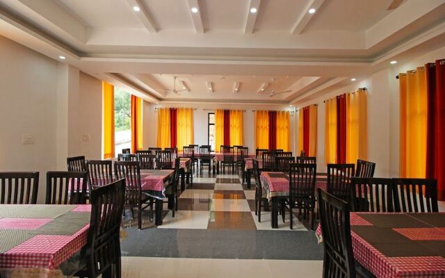OYO 5509 Hotel Chandni