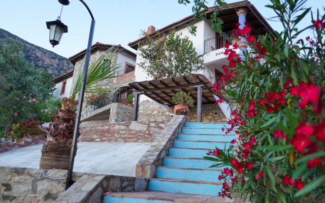 Sato Triopia Butik Otel