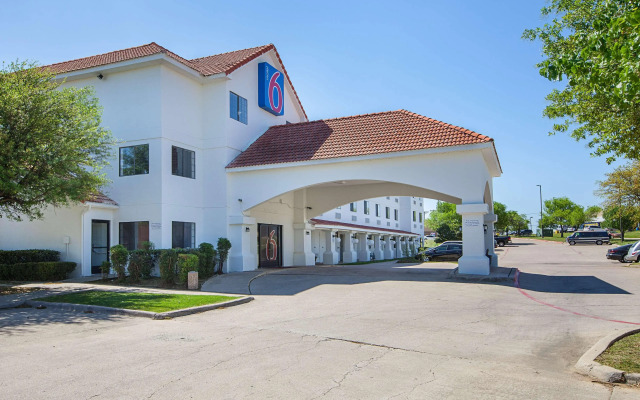 Motel 6 Bedford, TX - Fort Worth