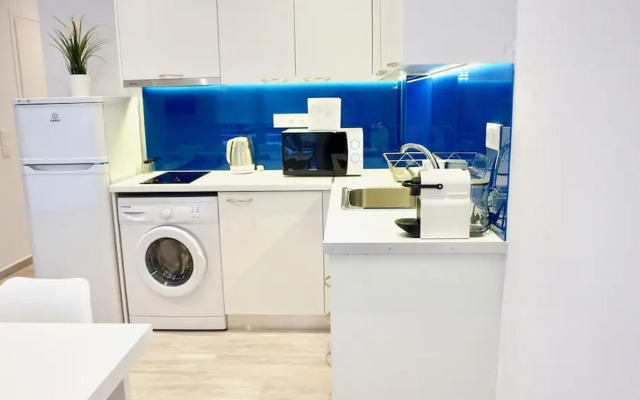 Modern & Central Apt in Athens